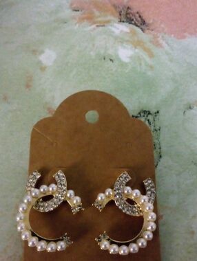 Gold Pearl & Rhinestone CC Hoop Earrings - Women Jewelry